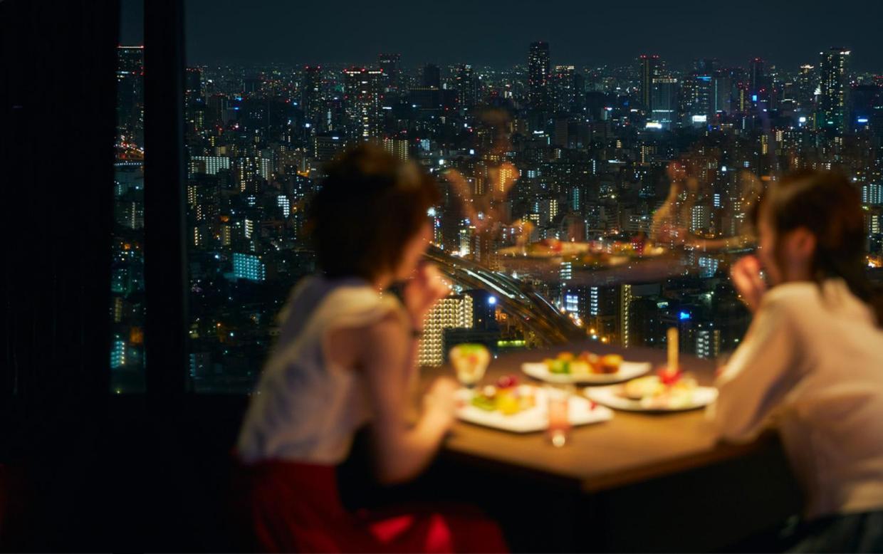 Art Hotel Osaka Bay Tower Exterior photo
