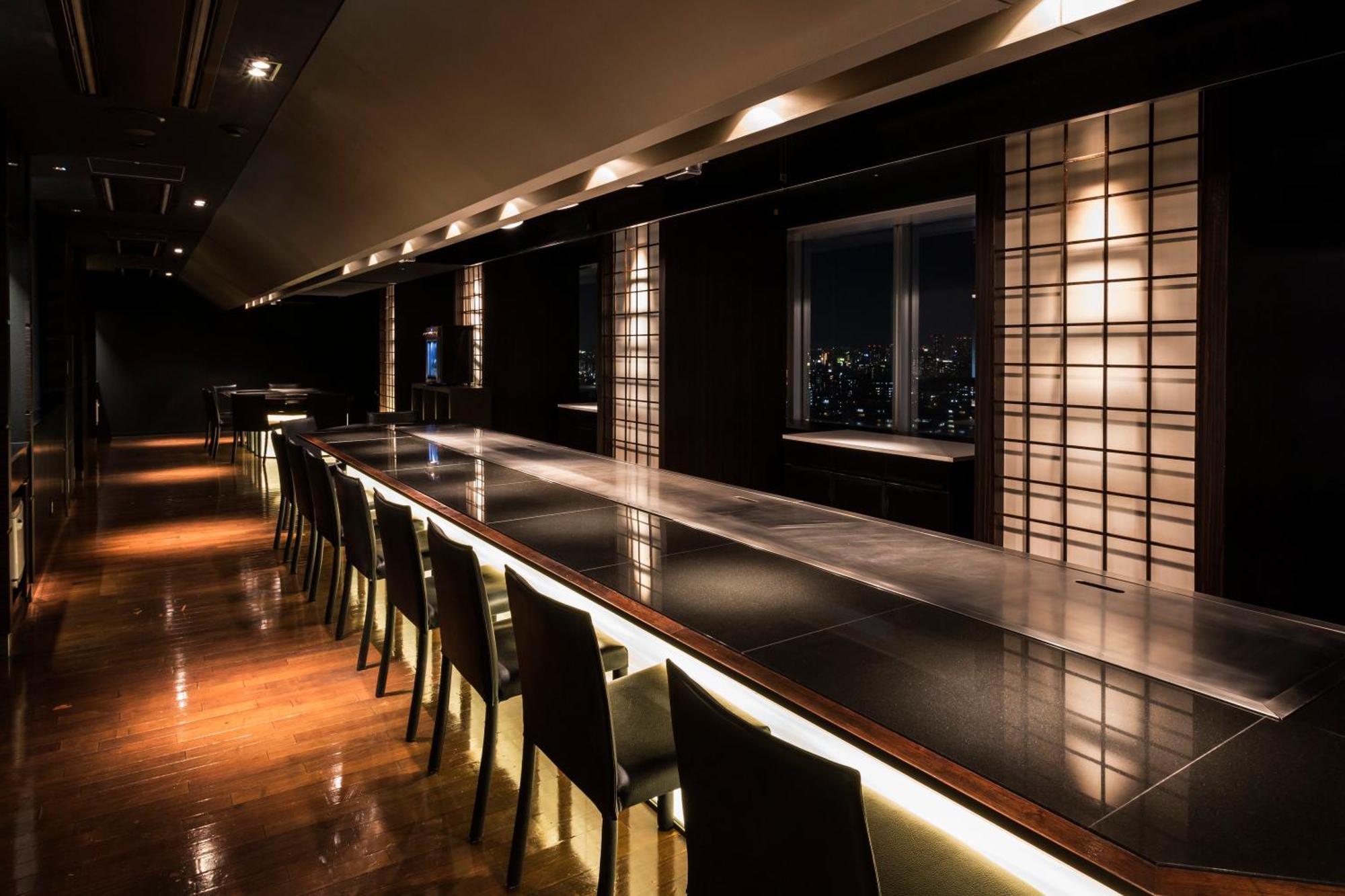 Art Hotel Osaka Bay Tower Exterior photo